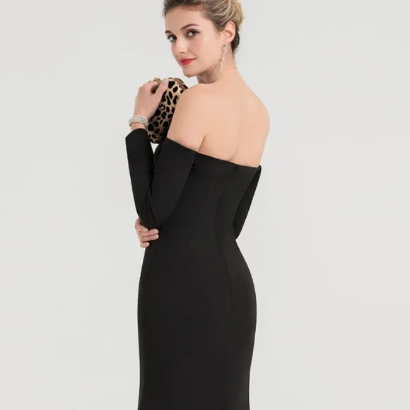 JJs House Black Off-Shoulder Long Sleeve Fishtail Gown NWT Sz 6 - Picture 9 of 10
